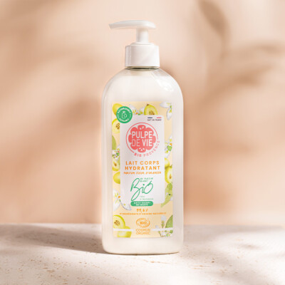 Moisturizing fluid milk