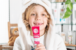 choisir un dentifrice sain pour un enfant